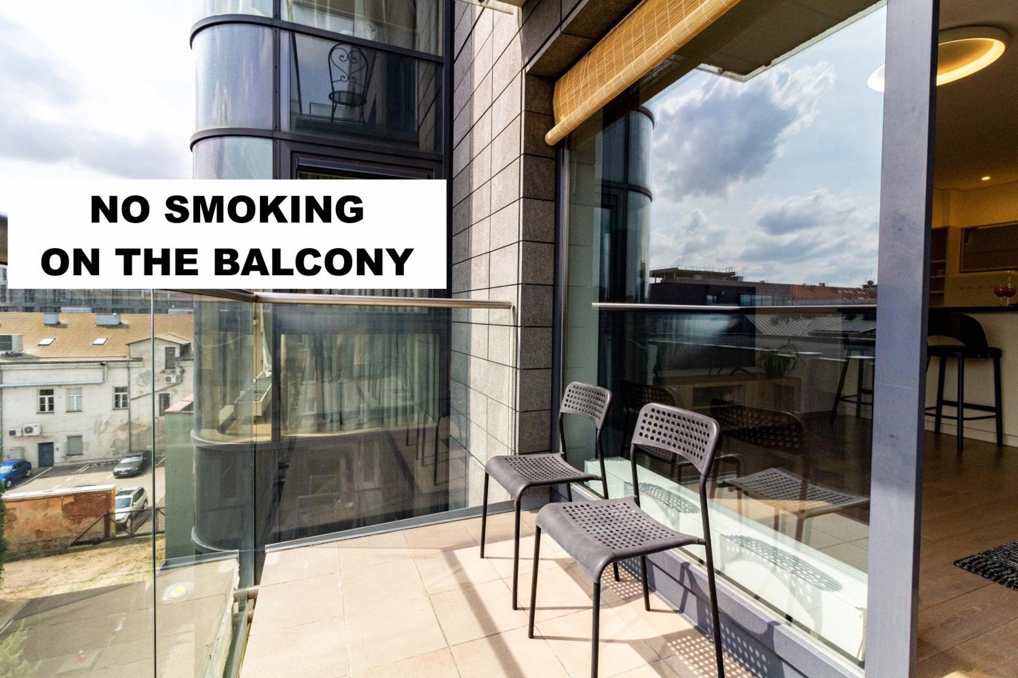 Cohost I Sunny Center Apt, Covered Parking, Balcony & Self Check-In Kaunas Esterno foto